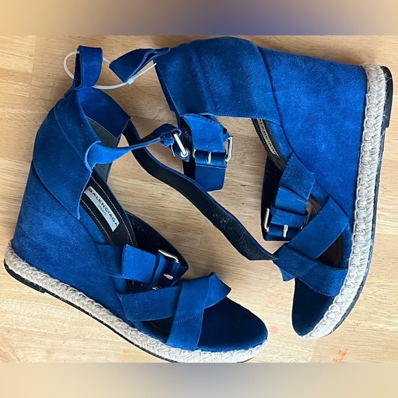 Balenciaga Electric Blue suede Wedge Sandals with Crisscross Straps - Picture 7 of 13